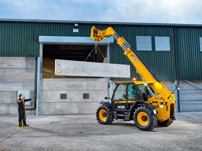 536-95+-+Telescopic+Handlers+-+Stage+V+-+Series+III+-_AGRI_XTRA_DUALTECH