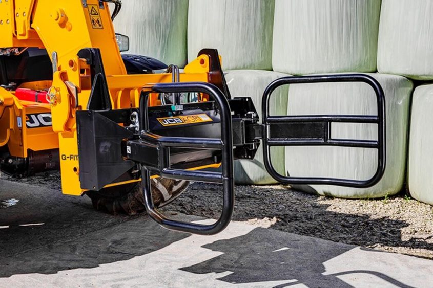 A_CLAP+HANDS+BALE+GRAB